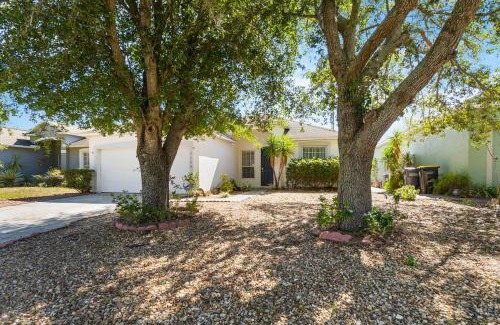 Sunset Ridge House | 53 Pool Home Located In Sunset Ridge Community!