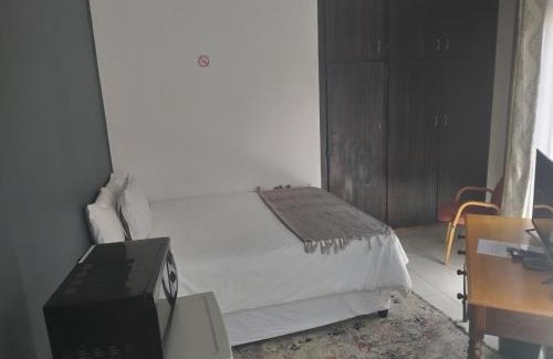 Sunnyside Bed & Breakfast | 54 Brecher