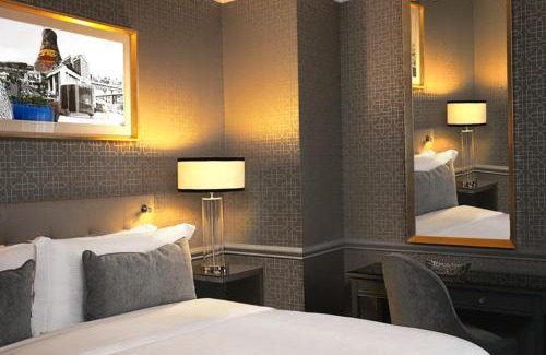 Greater Johannesburg Metropolitan Area Hotel | 54 on Bath, Johannesburg Rosebank