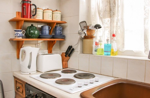 Ludwel Cottage | 55 CORVE STREET, family friendly, character holiday cottage in Ludlow