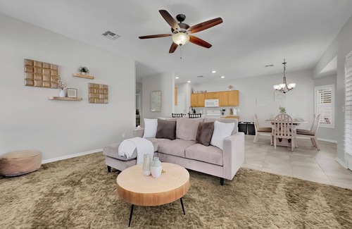Springfield Lakes House | 55+ Solera Chandler. Golf, Pools, Amenities Galore.