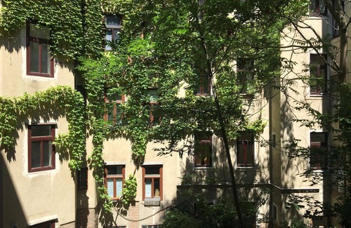 Thurygrund Apartment | 56m2 ideal for rent up to max. 6 months directly at U6