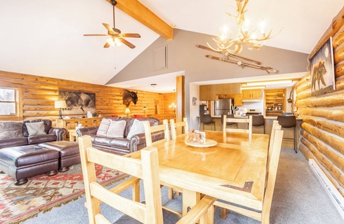 Keystone Condo | 57 Rasor Court by Summit County Mountain Retreats