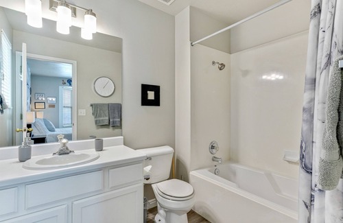 Draper House | 5BD Home w/ mountain view, board games, 30 min Ski