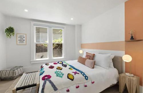 Little Italy House | 5BD Home with outdoor space in Little Italy