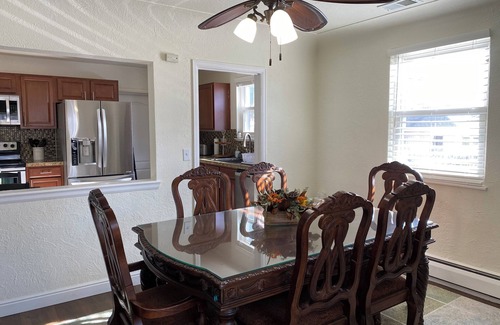 College View House | 5BR Bungalow 15 mins from Red Rocks & Downtown!