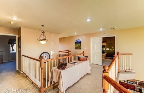 Northeast Colorado Springs Cottage | 5BR Mtn Views Family Getaway HOT TUB