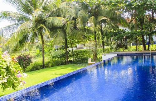 Ngu Hanh Son Villa | 5BR POOL VILLA IN DA NANG OCEAN RESORT