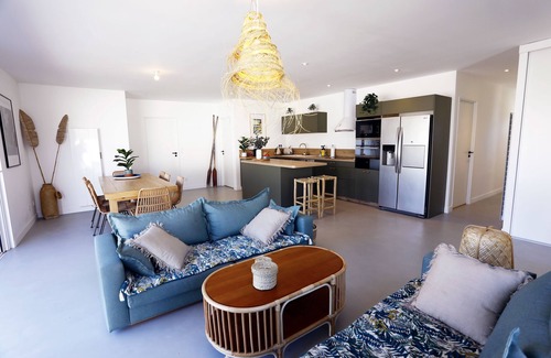 Le Bois-Plage-en-Re Villa | 5min walk from the ocean, Villa Odette, Beach wood, swimming pool