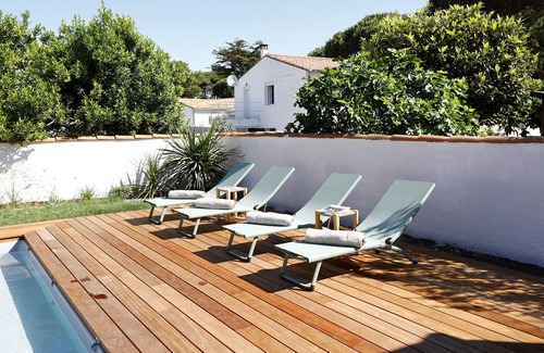 Le Bois-Plage-en-Re Villa | 5min walk from the ocean, Villa Odette, Beach wood, swimming pool