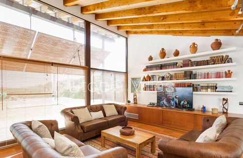 Les Roquetes Villa | 6+1 bedrooms villa up to 16 people 5mn from Sitges, Barcelona