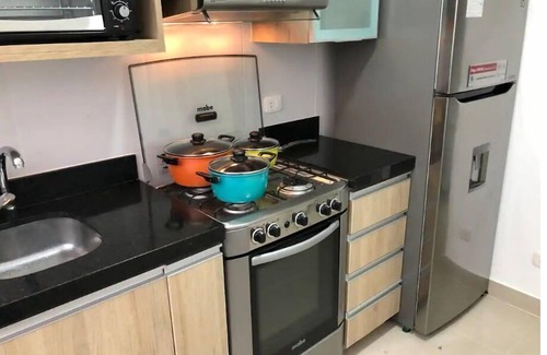 Leuro Apartment | (6) 2 bedroom premiere dept. Miraflores tourist area