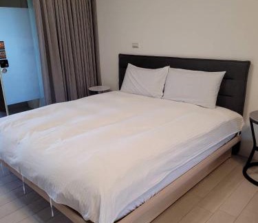 Toucheng Apartment | 6-9 J House 溫泉湯旅