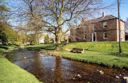Catterick House | 6 Bed in Richmond 6mls 52779