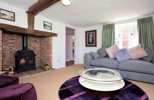 Wroxham House | 6 Bed in Wroxham 72652