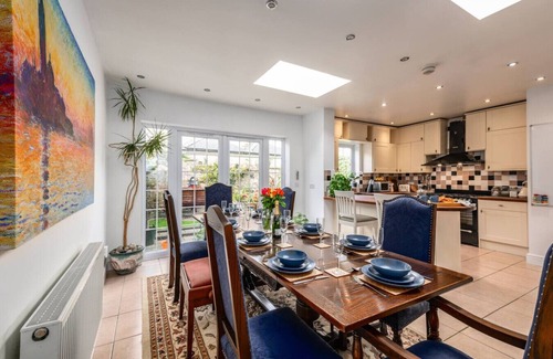 Cambridge Apartment | 6 Bed Period House in Historic Heart of Cambridge