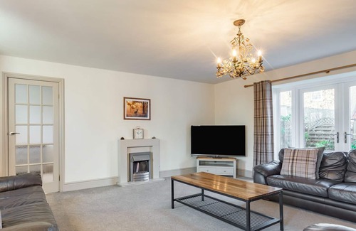 Cayton Cottage | 6 bedroom accommodation in Killerby, Cayton, near Scarborough