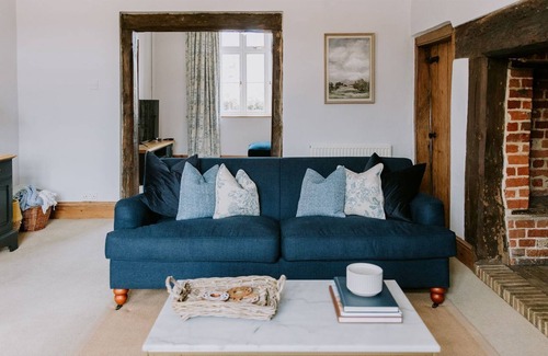 Shefford Cottage | 6 bedroom accommodation in Shefford