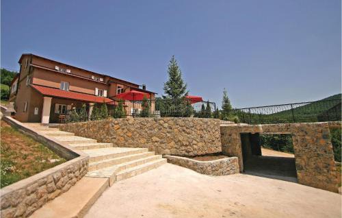 Crni Kal House | 6 Bedroom Amazing Home In Crni Kal