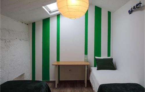 Martinski House | 6 Bedroom Awesome Home In Labin