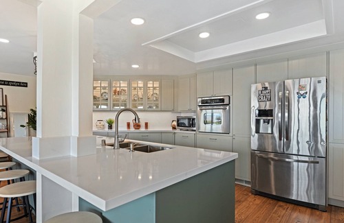 Valley Center House | 6 BEDROOMS. Private Home on 2.5 acres. pool, with views I 12 beds
