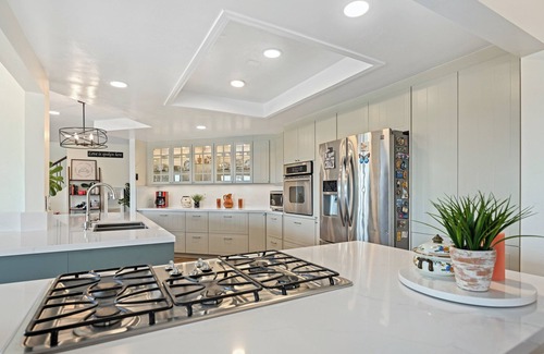 Valley Center House | 6 BEDROOMS. Private Home on 2.5 acres. pool, with views I 12 beds