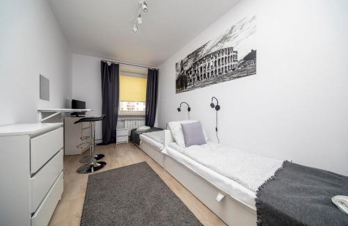 Nowa Praga Apartment | 6 Cities Rooms