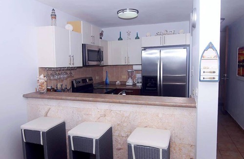 Bajura Condo | #6 First floor 3br, 2ba Apartment @ Jobos Beach