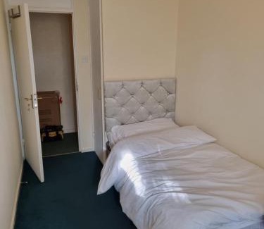 Hackney Downs House | 6 Greville Court