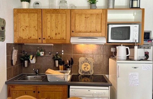 Albiez-le-Vieux Apartment | 6 guests Albiez-Montrond apt, fully equipped, ski-in/ski-out, summer & winter