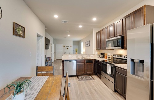 West San Antonio House | 6 Mi to AFB: Pool & Hot Tub Haven w/Game Room