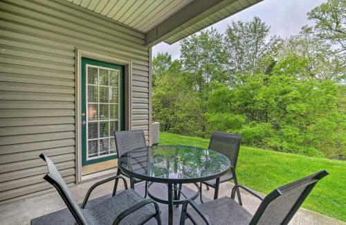 Branson Apartment | 6 Mi to Branson Strip! Dog-Friendly Golf Condo