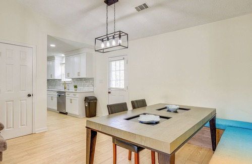 Jonesboro House | 6 Mi to Fun Spot America: Family Home w/Workspace