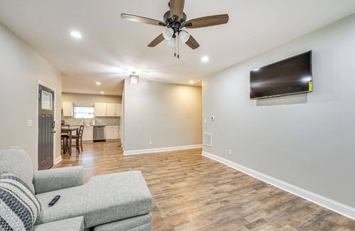 Wilson House | 6 Mi to Lake Wilson: Group-Friendly Getaway!