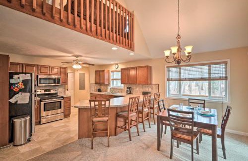 Albrightsville House | 6 Mi to Skiing Family Poconos Home w Decks!