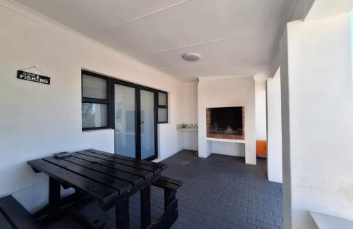 St. Helena Bay House | 6 On Bloumagriet