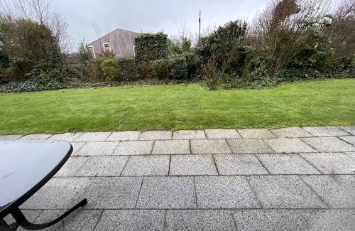 Westkapelle Apartment | 6 pers. Apartment, 3 sep. Sleeping room, 300 m v. Beach, constantly modernized and clean