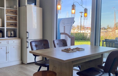 Anjum House | 6 pers harbor house Nirvana on the marina with lake view and sauna