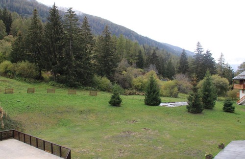 Val Cenis Apartment | 6-person apt with pool, parking & WiFi, ski-in/ski-out.