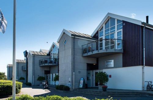 Bønnerup Strand Apartment | 6 person holiday home in Glesborg