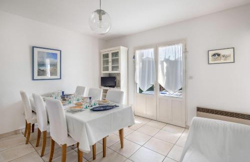 Tharon-Plage House | 600 m de la plage, maison pour 4 adultes 2 enfants