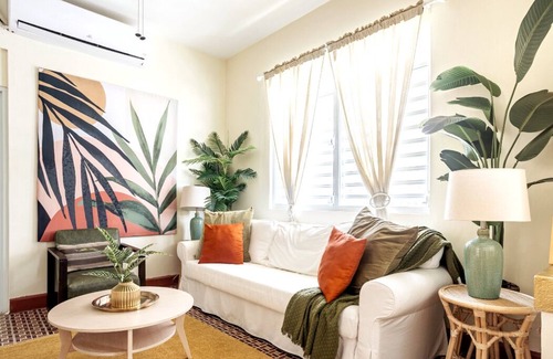 Santurce Villa | 610@Miramar - up to 32 guests