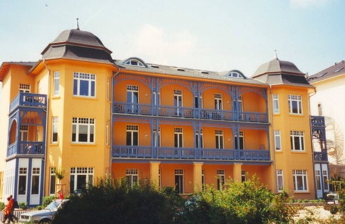 Ostseebad Kuhlungsborn Apartment | (62) 3- room apartment Ostseeallee lake view - Appartmenthaus Sonnenresidenz I