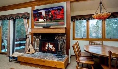 Moose Wilson Road Apartment | 621 Tamarack