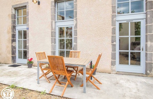 Saint-Herent House | 63g63135 - Saint-herent