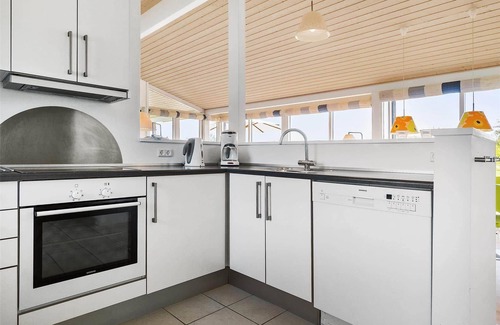 Sandvig House | 6604 Allinge - Gjedeløkken 25