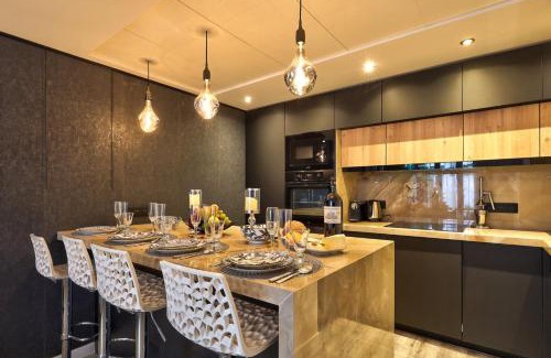 Epinettes Apartment | 664 Suite Deligny - Superb apartment in Paris