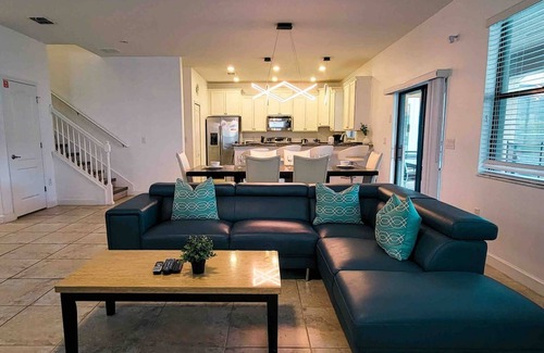 Davenport Villa | 6bdrm/Pool & Spa/BBQ/Golf/2 Club House/25minDisney