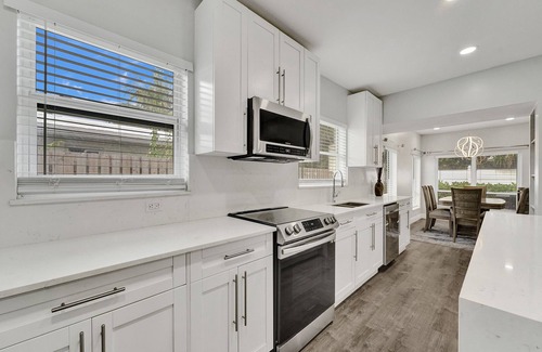 Pompano Isles House | 6Bed 4Bath Villa - Pool - Garage - Close to Beach