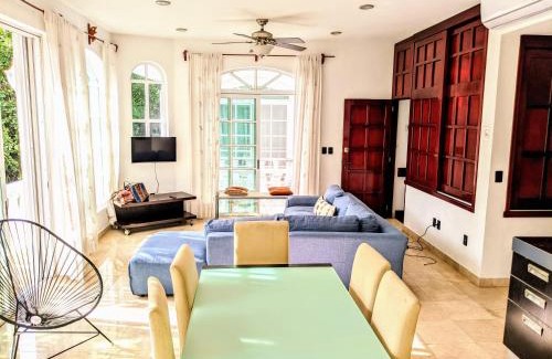 Playacar Fase I Apartment | 6br 2kitchen @beach and 5th Ave Pool Fase1 16max